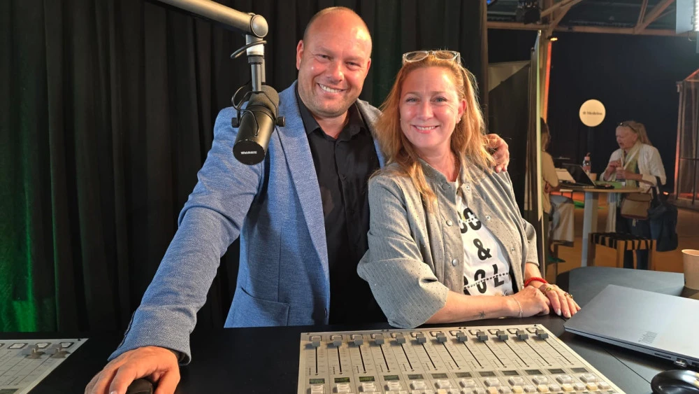 Afbeelding van Fabienne de Vries en Ron Lemmens radiomakers van New Business Radio
